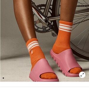 FP Movement by Free People Halftime Slides sz XL 11/12